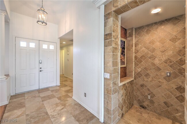 Foto del edificio - 10227 Sunset Gardens Dr