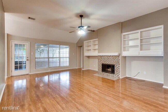 Foto del edificio - 3 br, 2 bath House - 506 Pleasant Valley D...