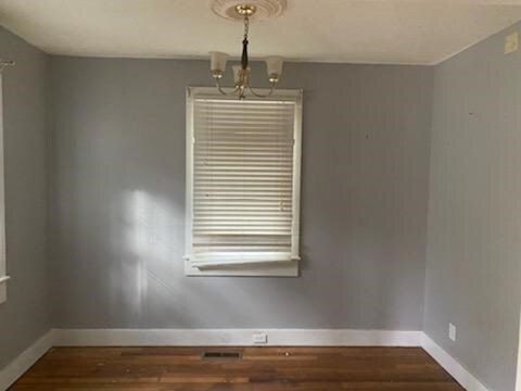 Building Photo - 312 E Camellia Dr