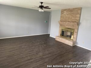 Building Photo - 2514 Ravina St