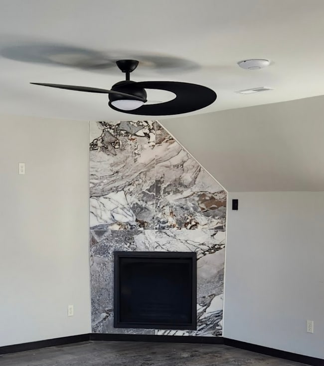 Gas Fireplace - 2235 N 1st St