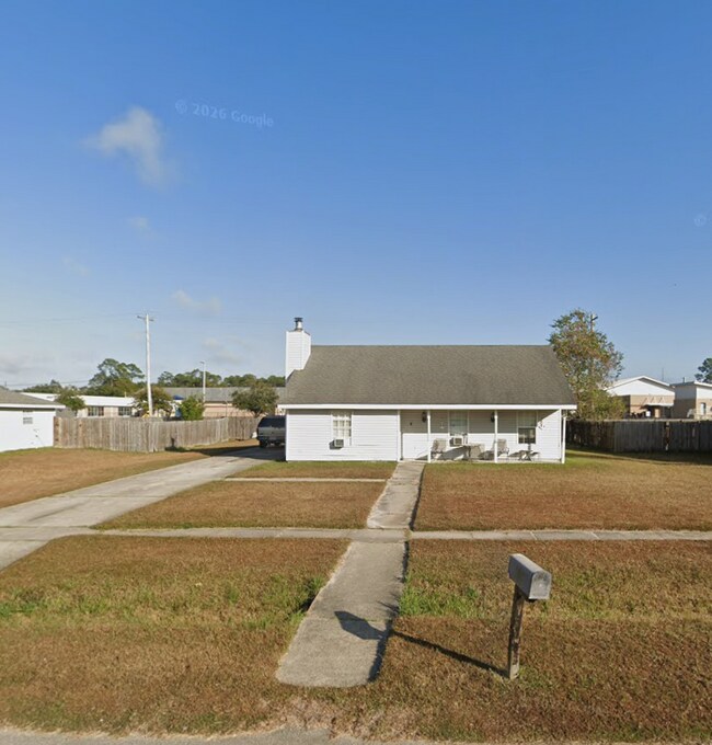 Building Photo - 114 Spanish Cove