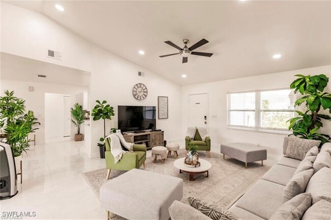 Building Photo - 96 Wickliffe Dr