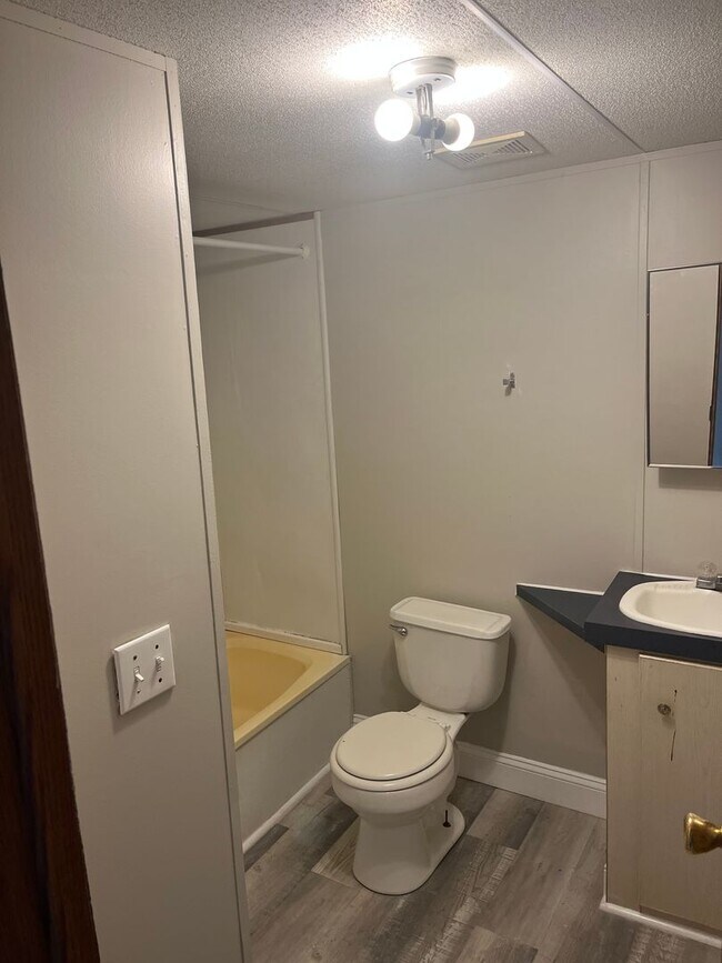 Foto del edificio - 2 bed 1 bath trailer in Hazlehurst GA