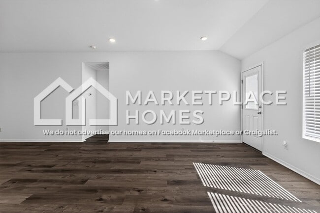 Foto del edificio - 8736 Preston Wood Dr