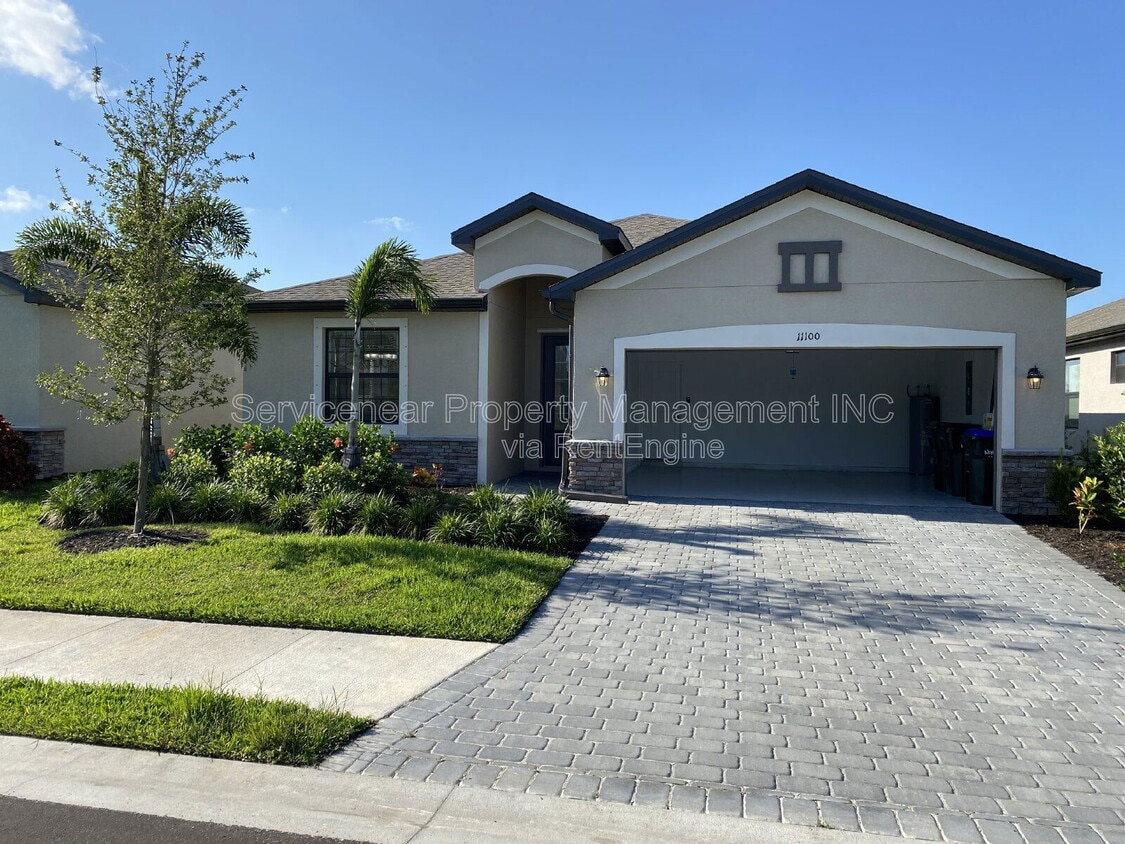 Foto principal - 11100 Balfour St
