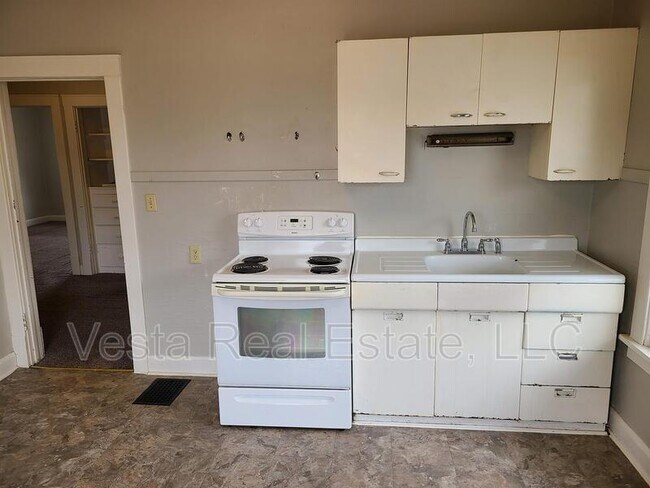 Foto del edificio - 1412 N Main St