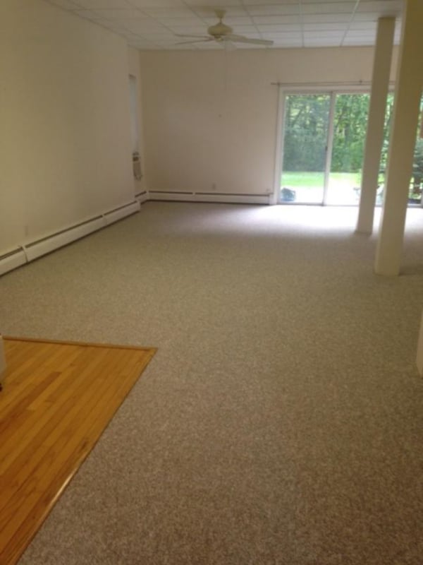 Building Photo - 89 Cranbury Dr
