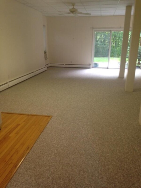 Foto del edificio - 89 Cranbury Dr