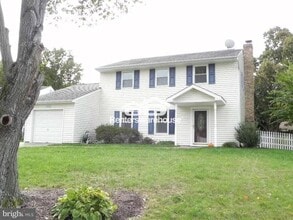 Building Photo - 15003 Nutcracker Pl