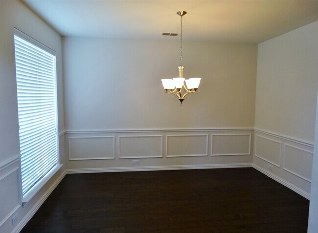 Foto del edificio - 5608 Broadgreen Rd