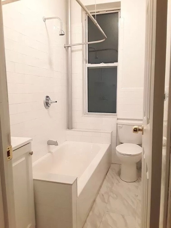 Foto del edificio - 676 St Nicholas Ave