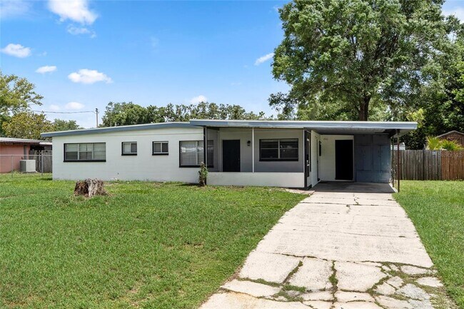 Building Photo - 512 Langford Cir