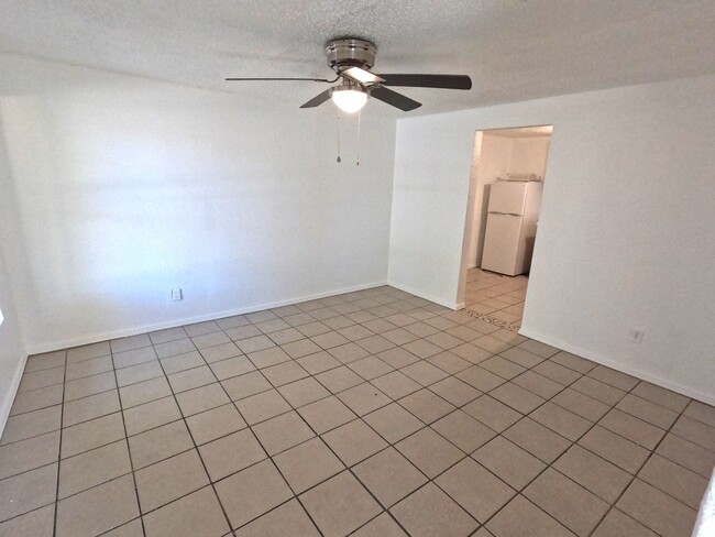 Building Photo - 1496 California