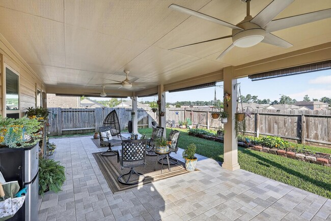 Foto del edificio - 5636 Rainflower Terrace Ln