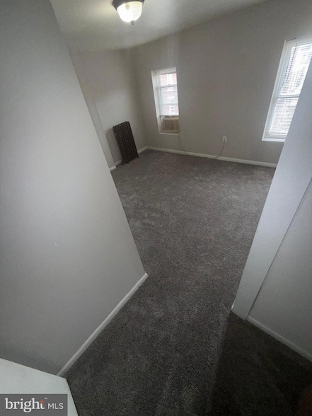 Building Photo - 663 Kohn St