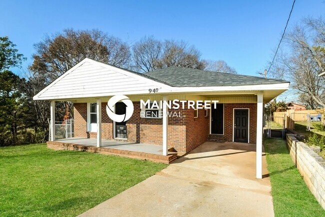 Foto del edificio - 4 Bedroom Pet-Friendly Home in Birmingham, AL with Main Street Renewal