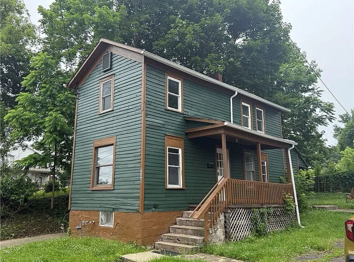 Foto principal - 240 2nd Ave