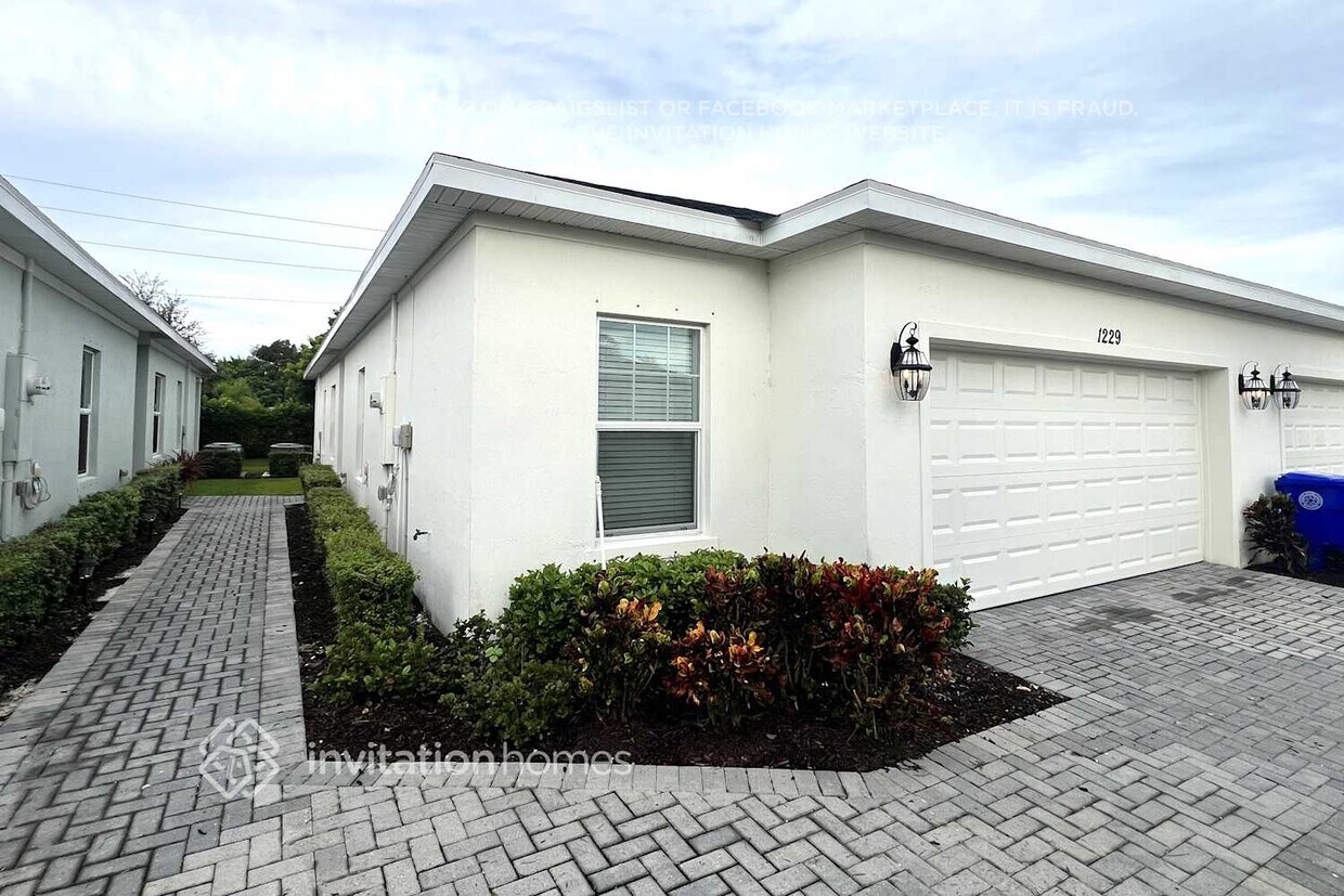 Foto principal - 1229 Preston Ests Cir