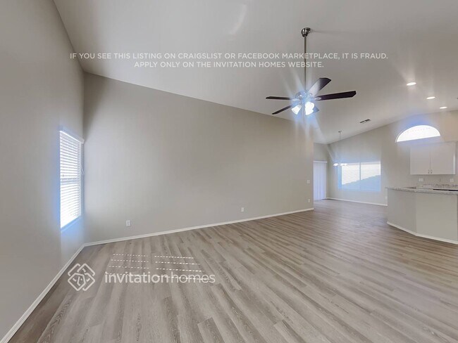 Foto del edificio - 11601 W Jackson St