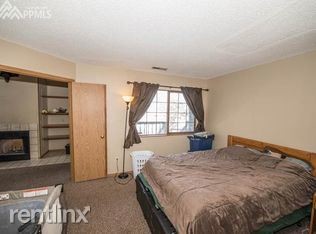Building Photo - 2742 Montague Dr