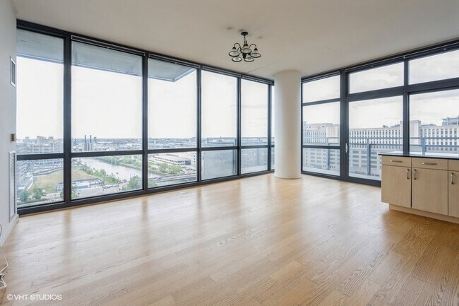 Foto del edificio - 235 W Van Buren St