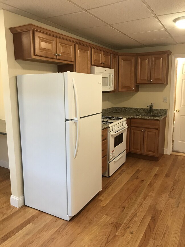 Foto del edificio - 805-807 Merrimack Street