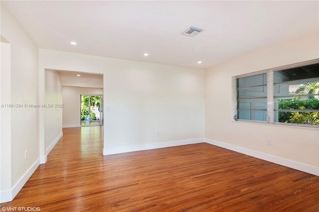 Foto del edificio - 1456 SW 65th Ave