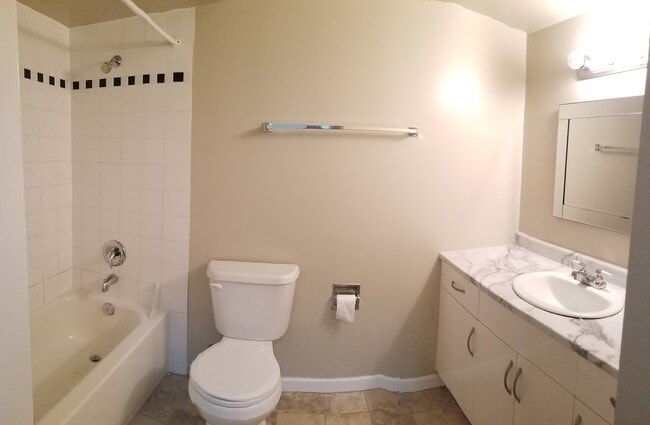 Building Photo - Olympic View Terrace