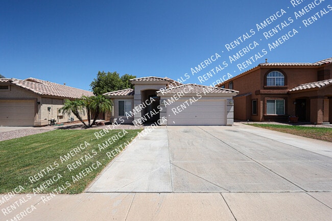 Building Photo - 2454 E Orchid Ln