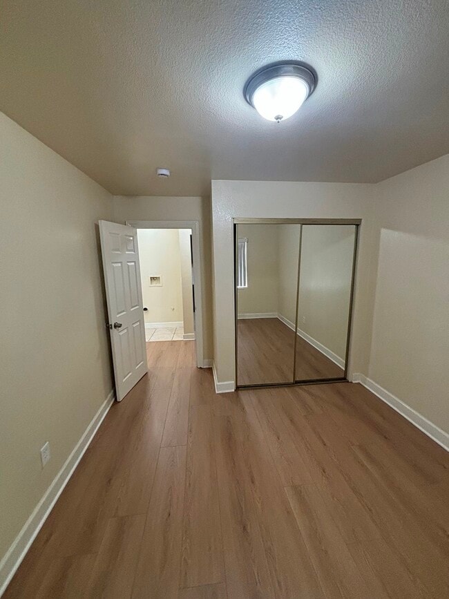 Building Photo - 6808 Brynhurst Ave