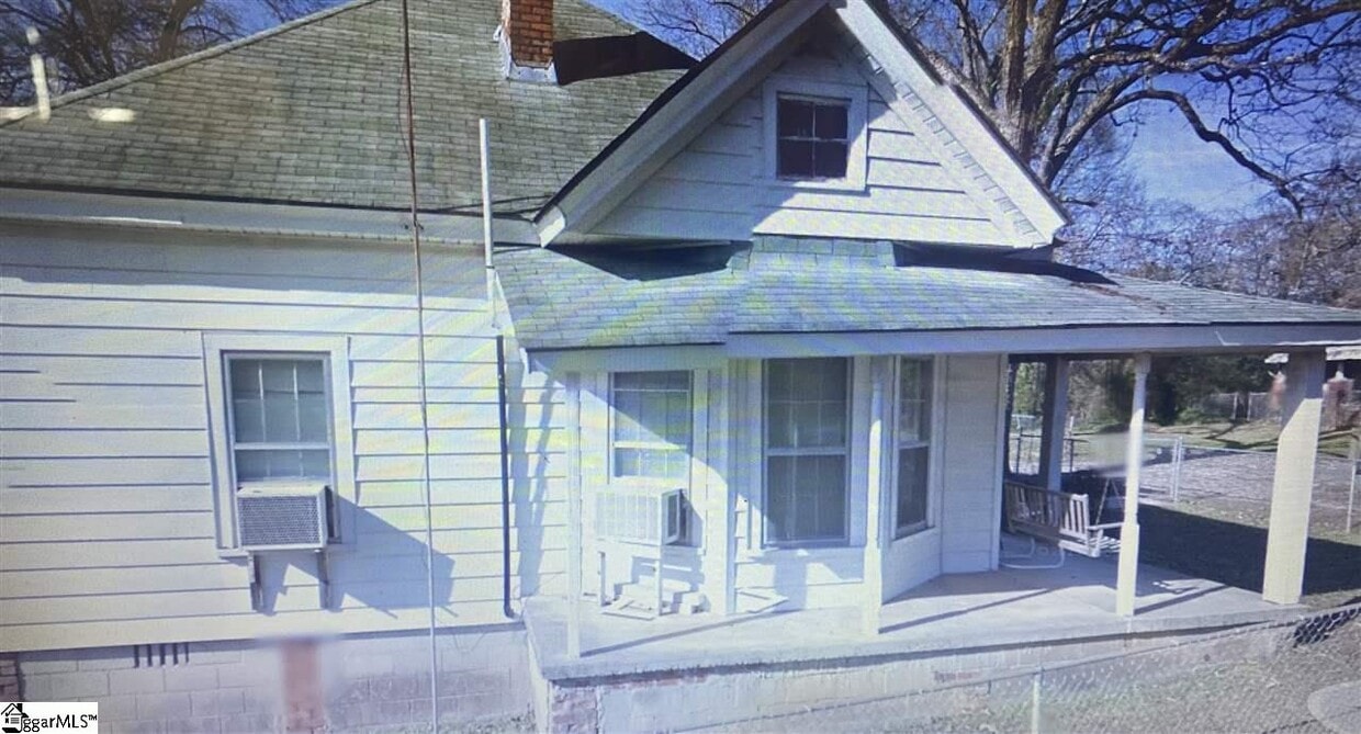 128 Cemetery St, Laurens, SC 29360 House Rental in Laurens, SC