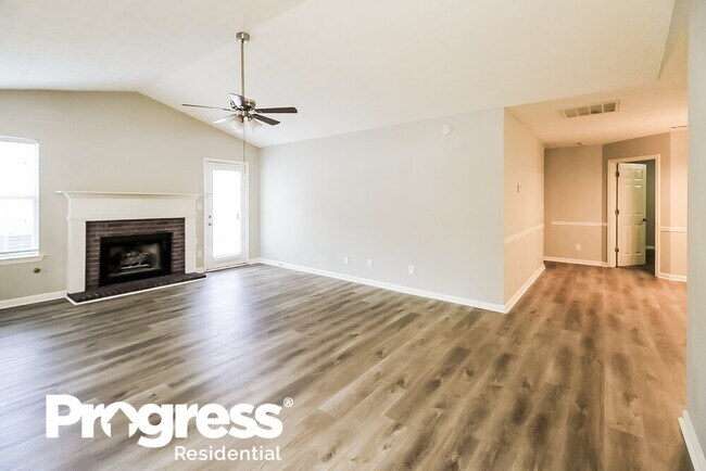 Building Photo - 966 Maple Leaf Ridge