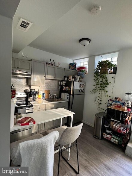 Foto del edificio - 316 Salaignac St