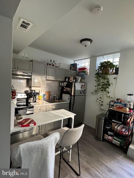 Building Photo - 316 Salaignac St