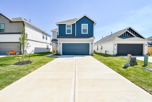 Building Photo - 2477 Carp Dr