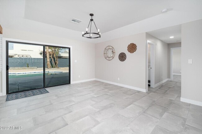 Foto del edificio - 9209 N 48th Dr