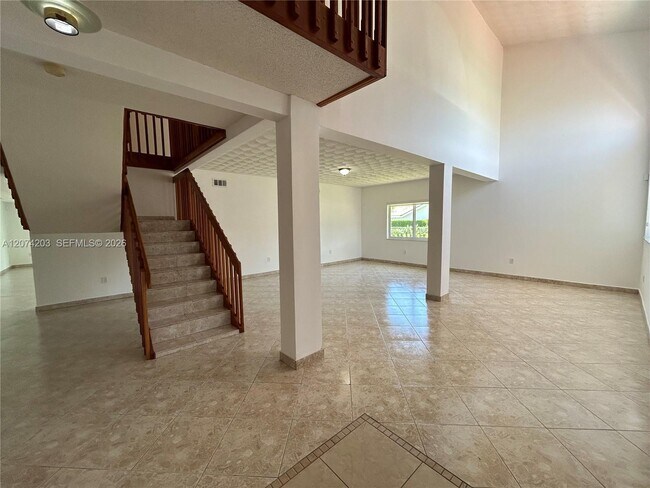 Foto del edificio - 6611 SW 99th Ave