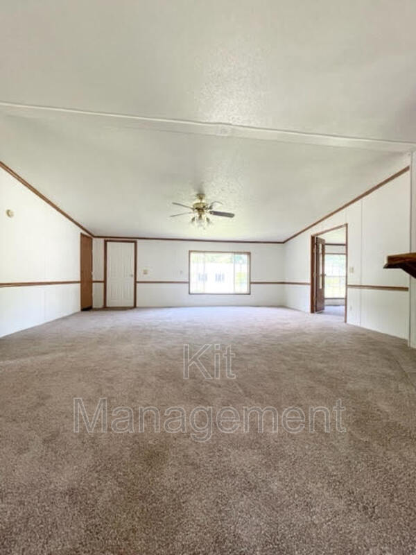 Foto del edificio - 1123 Gribbin Ln