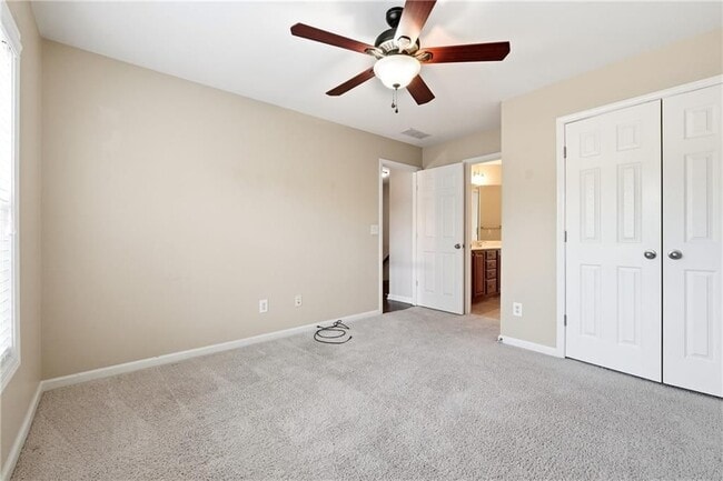 Building Photo - 100 Northbrooke Trace