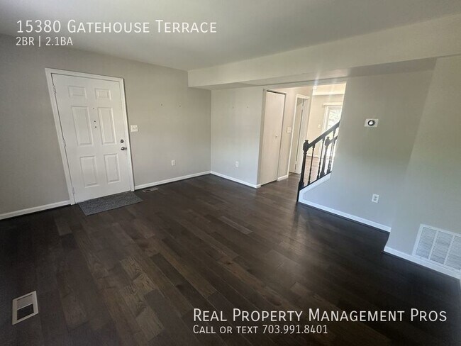 Foto del edificio - 15380 Gatehouse Terrace