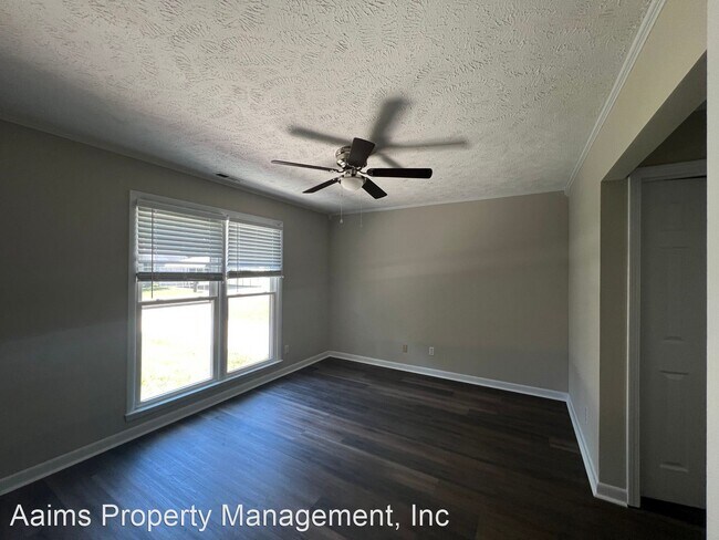 Foto del edificio - 3 br, 2 bath House - 5104 Double Oaks Drive