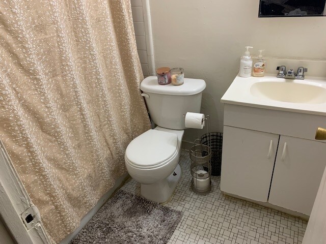 Bathroom - 1415 Florida Ave NW