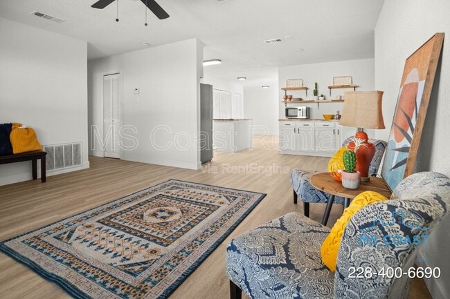 Building Photo - 218 Dogwood Dr