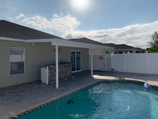 Building Photo - 879 Greenleaf Cir