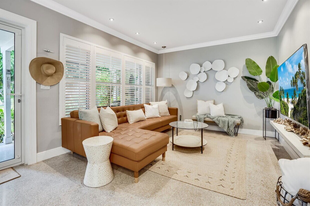 Foto principal - 3421 Norfolk St