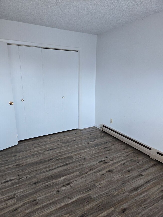 Foto del edificio - 406 West Ave