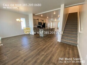 Building Photo - 671 W 1435 S