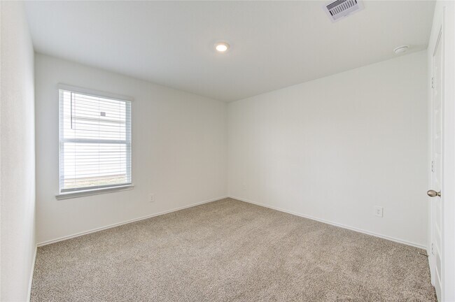 Foto del edificio - 2913 Misty Elm Ln