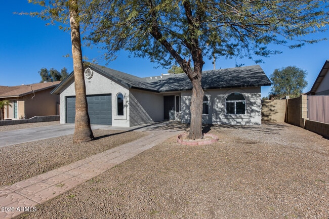 Building Photo - 6934 W McLellan Rd